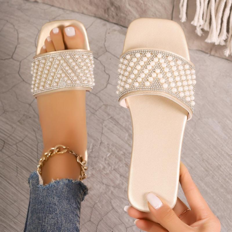 Тапочки большого размера с плоской подошвой Xiaoxiangfeng Foreign Trade, женские сандалии с одним символом и стразами и жемчугом