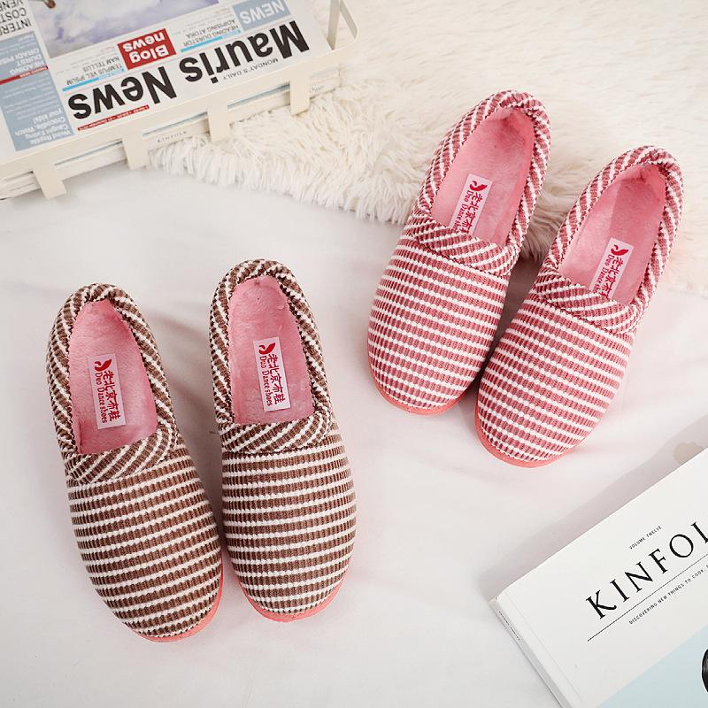Winter New Home Cotton Slippers Are Comfortable and Warm, and One-pedal Women's Cotton Shoes with Soft Soles Are Trendy and Versatile. Daily