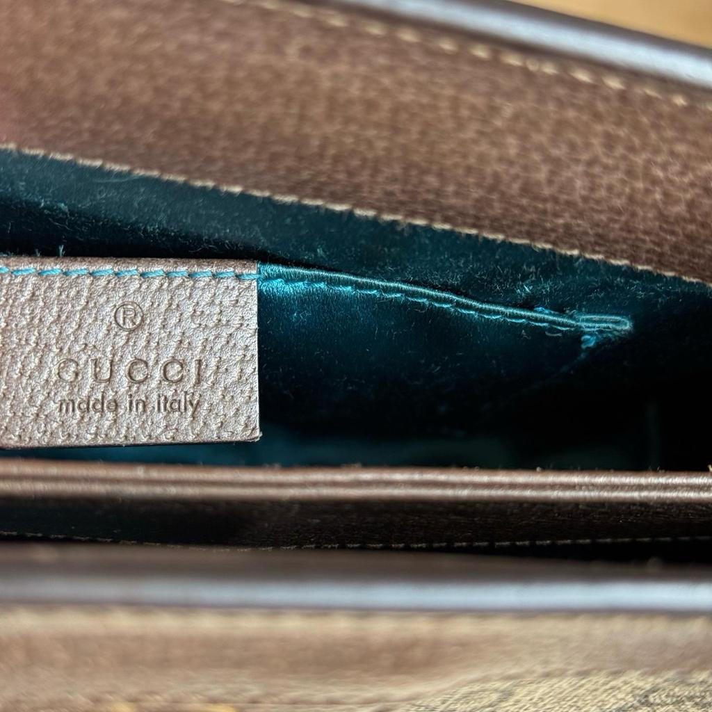 [Б/У] Маленькая сумка через плечо Gucci Ophidia 'GG Supreme' - Очень хорошее состояние #G58HT3