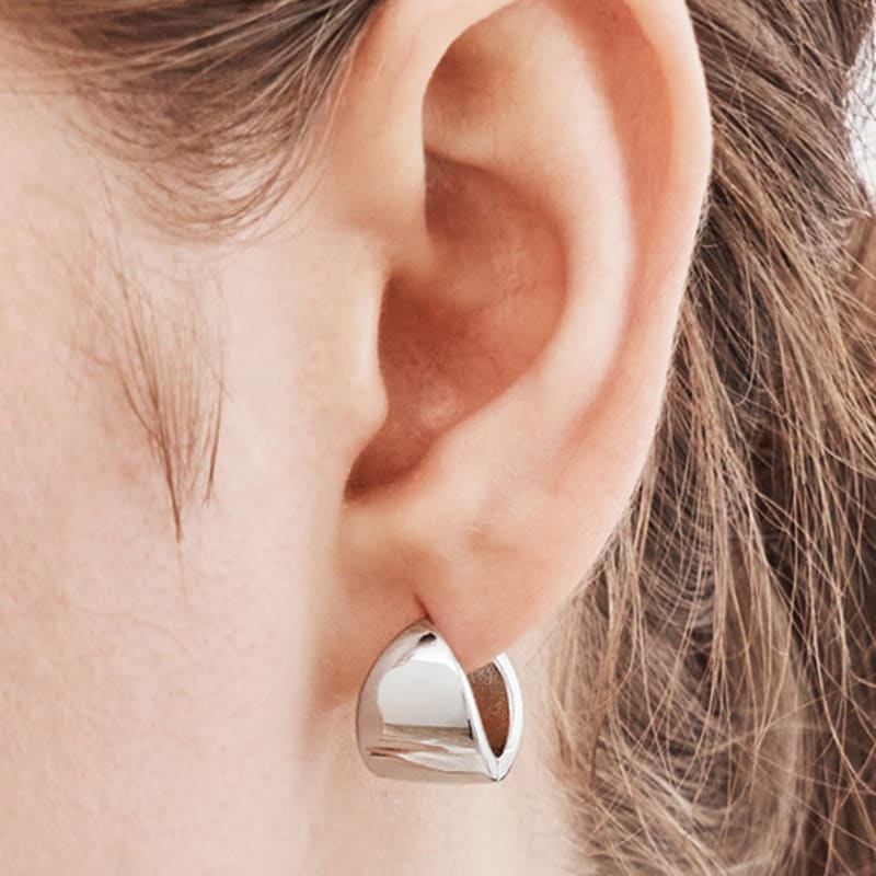 GEIGER Jewelry Серебряные серьги-капли с острым кончиком, повседневные, на одну застежку GISVEE153