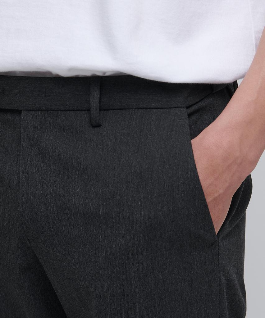 MUSINSA STANDARD Tapered Hidden Elastic Waist Length Slacks [Charcoal Gray]