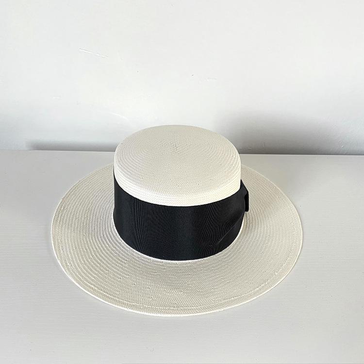 Spring and summer new simple white papyrus flat top hat outdoor travel sunshade sun protection flat top straw hat beach straw hat women