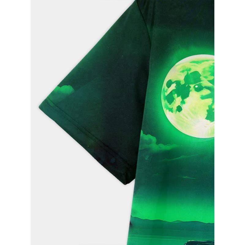 Men's Green Wolf 3D Printed T-Shirt Casual Short Sleeve Crewneck Top Cool Glowing Moon Animal Graphic Tee Trendy Streetwear Summer Fashion Clothes