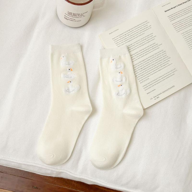 Big White Goose Cotton Socks, Girls' Autumn and Winter Feather Yarn Cute Embroidered Mid-calf Socks, Cartoon Student Casual Socks
