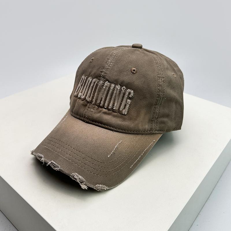 Baseball Letterings Alphabet Relief Stitched Stitching Embroidered Style Broken Women Men For Neutral Gender Fresh Caps Peaked Hats Gradient