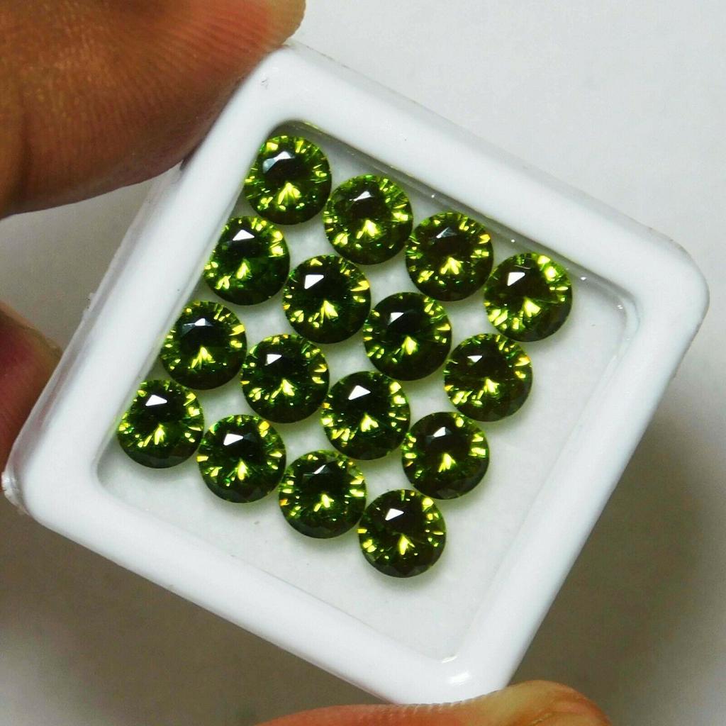 24 PCS Natural Green Sapphire Gemstone Lot 5 MM Round Diamond Cut