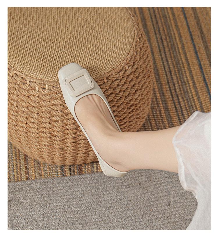 Женские слипоны из натуральной кожи: Универсальные, с низким вырезом, квадратным носком, мягкой подошвой, больших размеров 41-43, коллекция 2025.