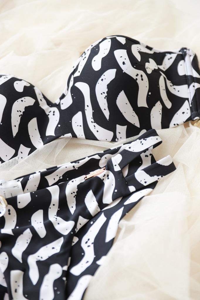 Плавки бразилиана Ysabel Mora (84655)