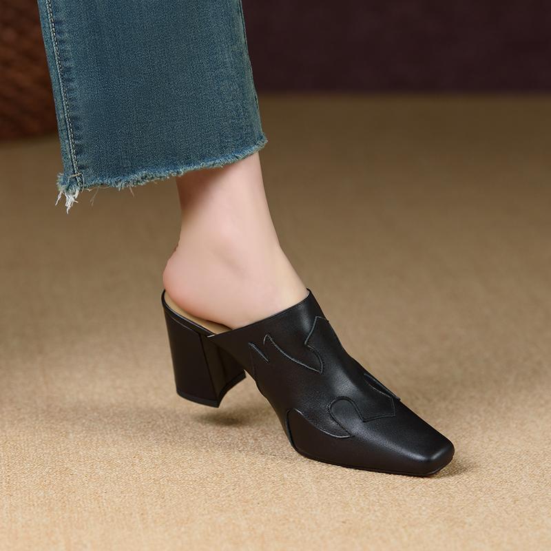 2024 Женские Новые Летние Европейские и Американские Кожаные Квадратные Туфли Baotou Muller на Высоком Каблуке для Женщин