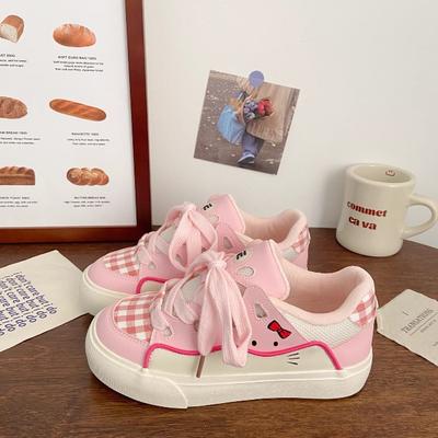 Платформа удобная доска обувь женская 2025 весна и осень новая милая универсальная кошка маленькие белые туфли мода повседневная женская обувь тренд