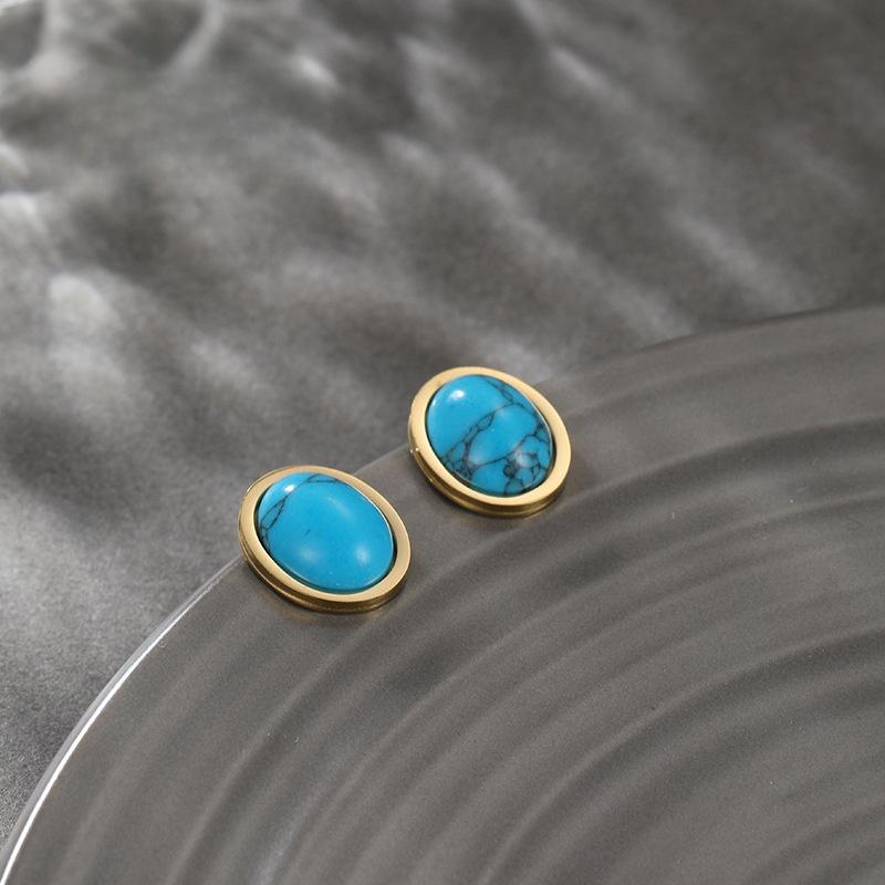 Модные овальные серьги с нерегулярной текстурой