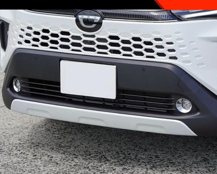 Декоративная накладка на противотуманную фару Toyota Corolla Cross (Модели 2025-2026)