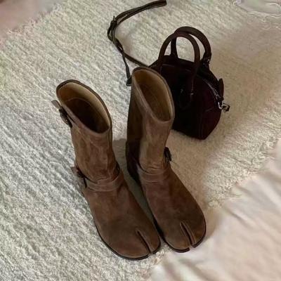 Ретро ботинки Мартин с раздвоенным носком на толстом каблуке для женщин, новые осенне-зимние, с круглым носком и ремешком с пряжкой, в стиле вестерн, ковбойские ботинки, короткие ботинки