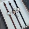 Vintage Roman Numeral Quartz Women Watch Leather Strap Ladies Wristwatch Retro Barrel Dial Elegant Dress Watches Daily Gift