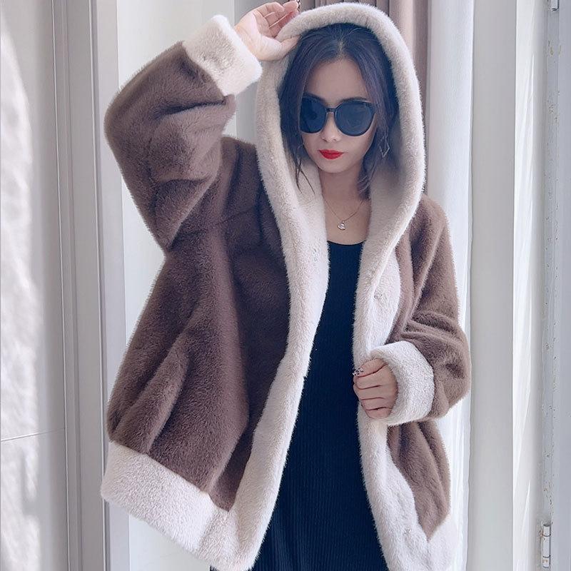 Куртка из искусственного меха норки контрастного цвета с капюшоном, женская, с мехом, с интегрированным толстым теплым длинным рукавом