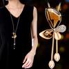 Fashion Butterfly Sweater Chain Necklace Exquisite Sparkling Crystal Necklace Collar Pendant Jewelry Banquet Party Holiday Gift