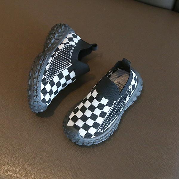 Children's Sports Shoes 2025 Spring and Autumn New Boys' Casual Shoes Breathable Mesh Shoes Soft soled Girls' Flyknit Shoes Baby Shoes