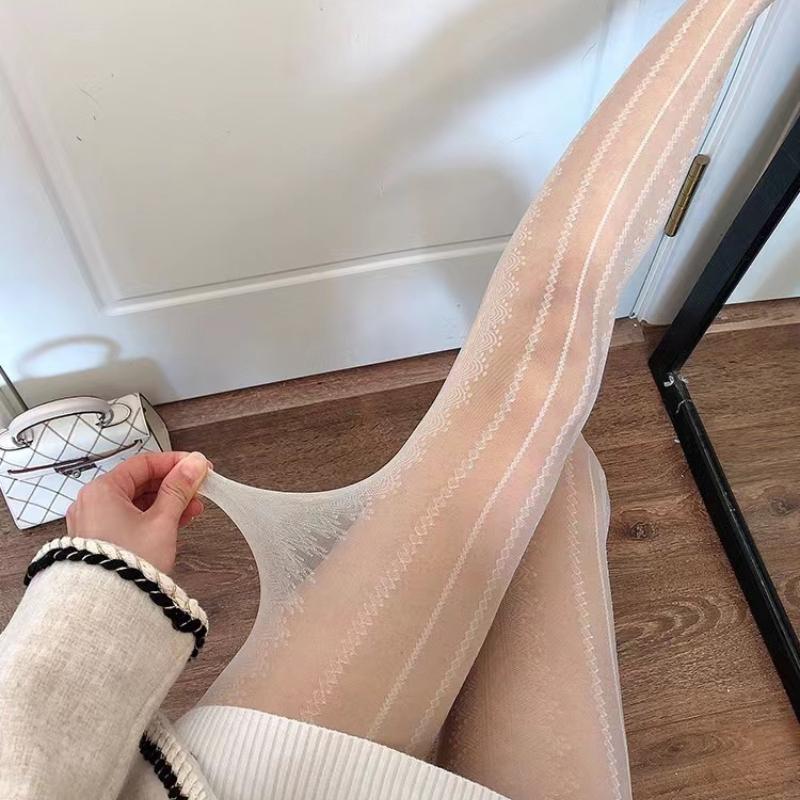 Sexy Black White Lolita Hollowed Lace Mesh Stockings Women Bottomed Pantyhose Japanese Goth Thin Stocking Hot Classic Tights