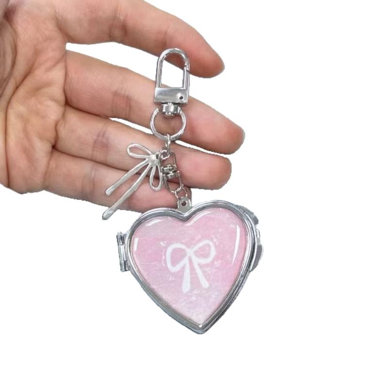 Y2K Модный Складной Зеркальце-Брелок в Форме Сердца Сладкий Крутой Металлический Брелок для Ключей Макияж Мини-Зеркало Подвеска на Сумку Девичьи Подарки