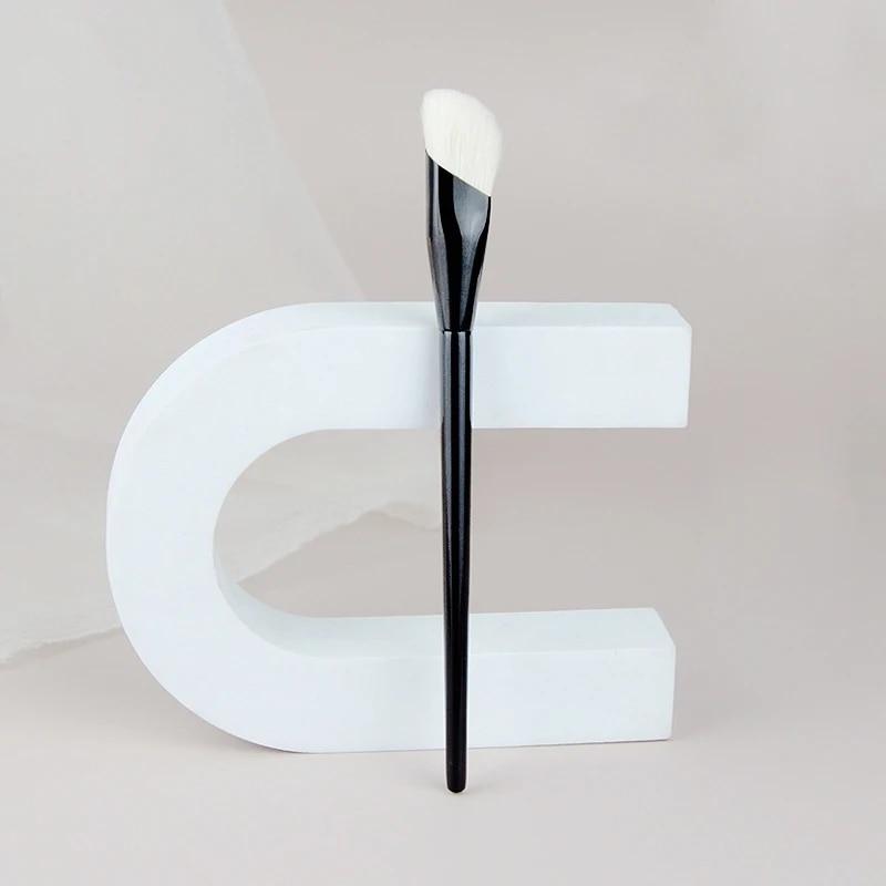 Роскошный черный консилер для кончиков пальцев, кисть для макияжа с тенями для век, мягкая высококачественная козья шерсть, косметический инструмент для растушевки глаз