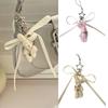 Модный милый кулон-шарм с кроликами и бантом, стильный брелок, портативный аксессуар для ключей для женщин и девушек