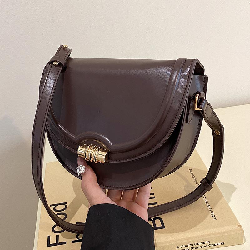 В этом году популярная сумка-седло для женщин 2025 года, модная ретро-сумка на плечо в иностранном стиле, универсальная сумка-мессенджер для женщин