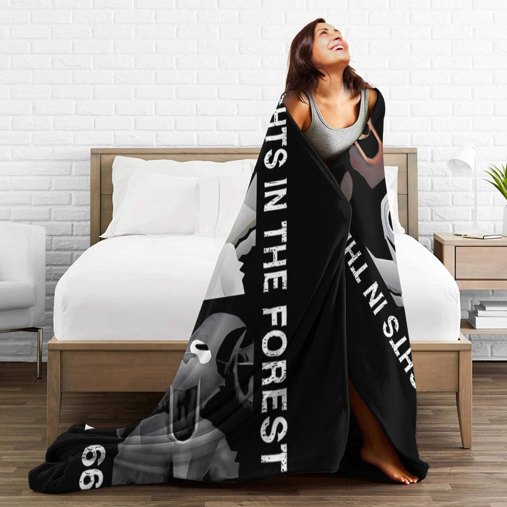 99 Nights in the Forest The Deer Flannel Throw Fashion Blanket Horror Game Bedding Knitted Fashion Blanket Outdoor Lightweight Multi-functio