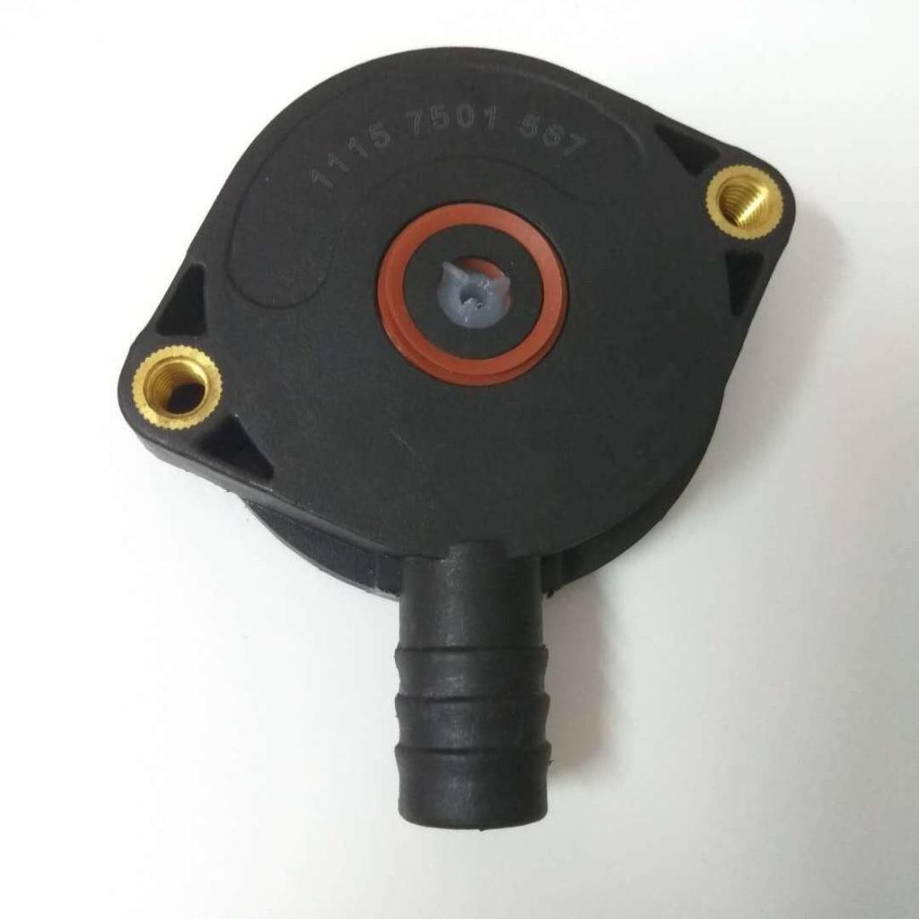 BMW 3 и 5 серии Выпускной клапан Фильтр и клапан вентиляции картера (E36/E4) В наличии