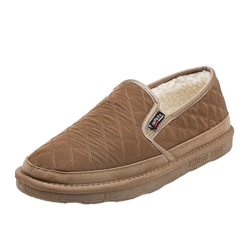 Модные стильные мужские повседневные туфли зимние плюс бархатные теплые хлопковые туфли без застежек модные универсальные популярные модели зимних ботинок для мужчин