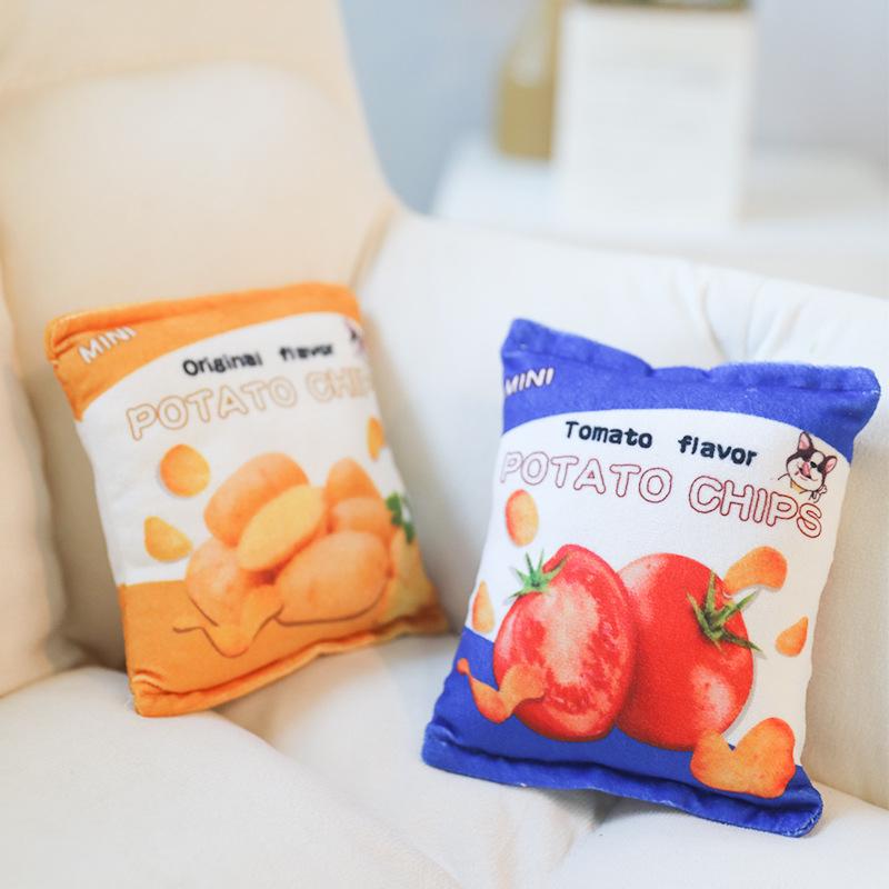 Crinkle Paper Dog Toy Chew Toy Realistic Chip Design Interactive Self-Play Toy for Teething, Boredom Relief, Small and Large Dogs