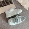 Весна и лето 2025 стиль кампуса платформа туфли-хлеб женские универсальные маленькие белые туфли высокая ценность нишевая мода легкая спортивная женская