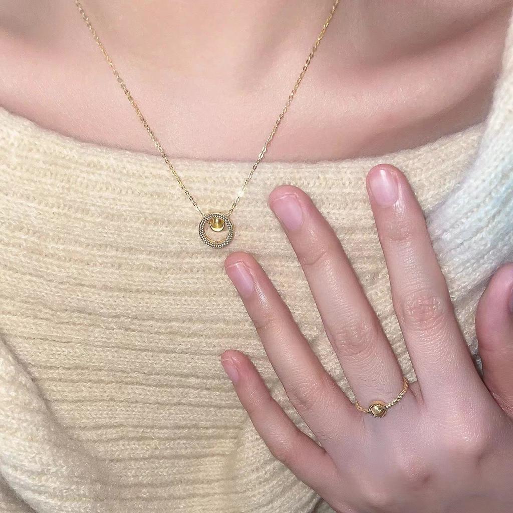 Ожерелье с кольцом в виде кошачьего глаза, женское, темпераментное, легкое, роскошное, золотистое, с маленькими золотыми бусинами, цепочка на ключицу