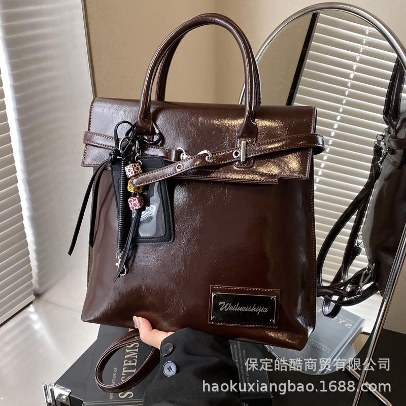 Рюкзак женский рюкзак 2025 новый модный дорожный нишевый рюкзак из высококачественной кожи для отдыха, путешествий, школьный