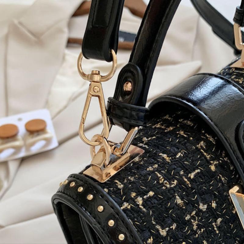 Niche Light Luxury Small Fragrant Style Women's Armpit Bag Senior Sense of Mini Crossbody Bag Simple Versatile Casual Paragraph Shoulder Bags