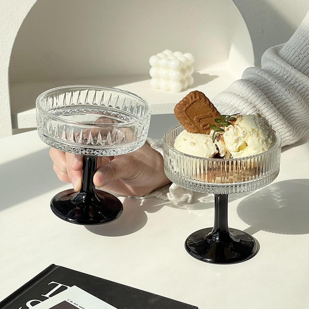 2025 Новая стеклянная чашка для мороженого Прочная конструкция Ребристые бокалы-купе Бокалы-купе для шампанского Чашка для мягкого мороженого 200 мл