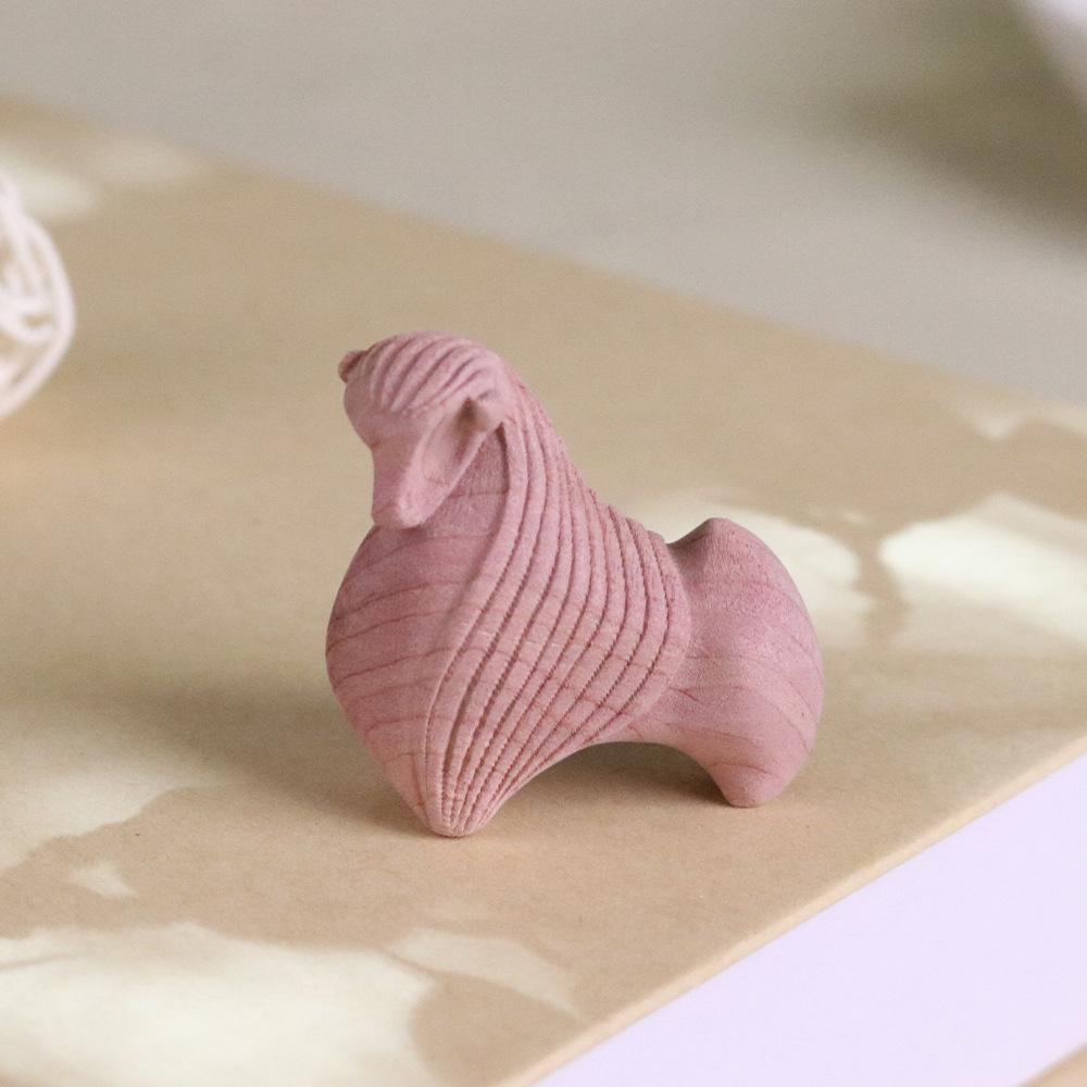 Blood Cypress Tang Horse Ornament - Elegant Desk & Living Room Decor for New Year Celebrations