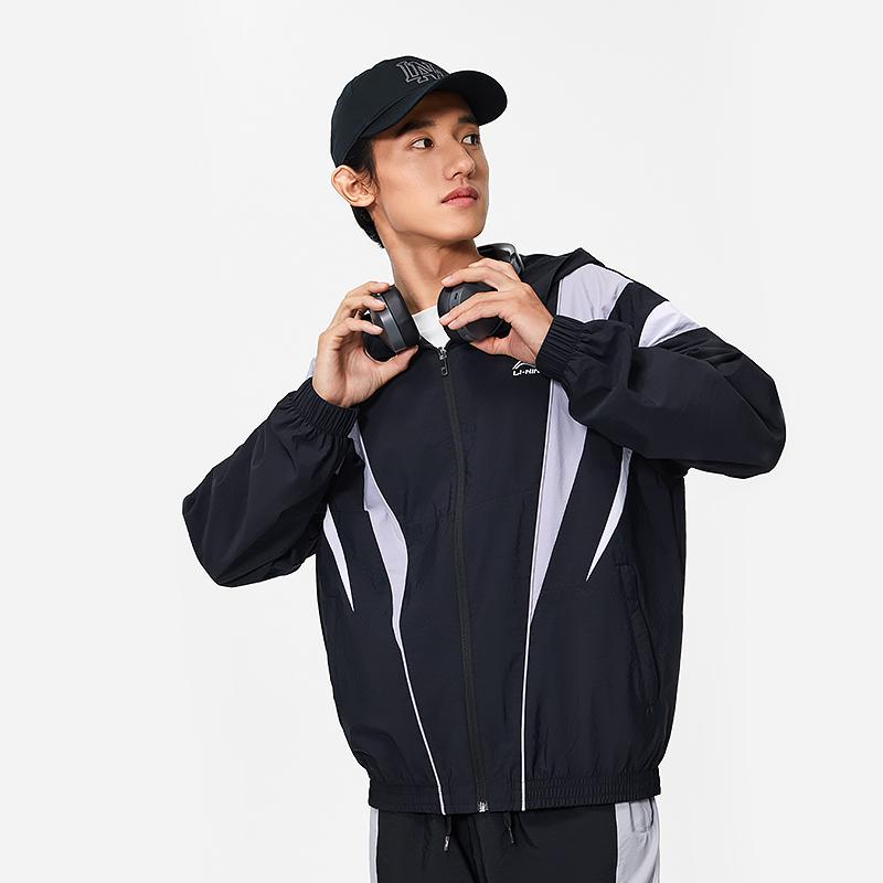 Li Ning Sports Lifestyle Series ветрозащитная водоотталкивающая свободная с капюшоном вышитая молния модная ветровка мужская верхняя одежда черный AFDU033-4