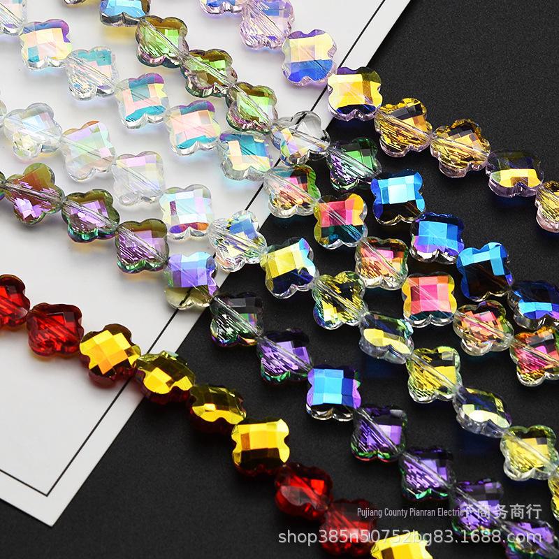 Гальванизированные хрустальные бусины в форме четырехлистного клевера для создания украшений и аксессуаров для волос своими руками.