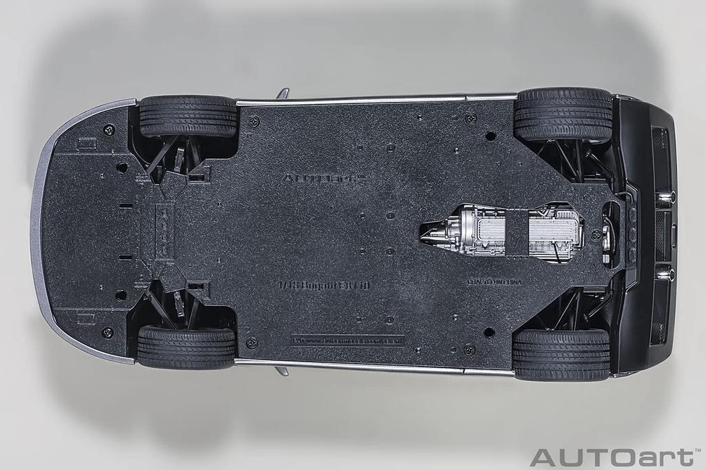 AUTOart Bugatti EB110 SS Silver Metallic Finished Product 70916 1/18