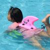 Яркий цвет Плавающая доска Swimm в форме плавника Детский поплавок для спины Бассейны Озера