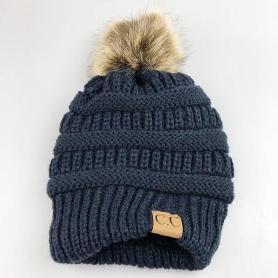 Hot Sale Fleece Labeling Hairball Wool Knitted Hat Pullover Hat Warm Hat
