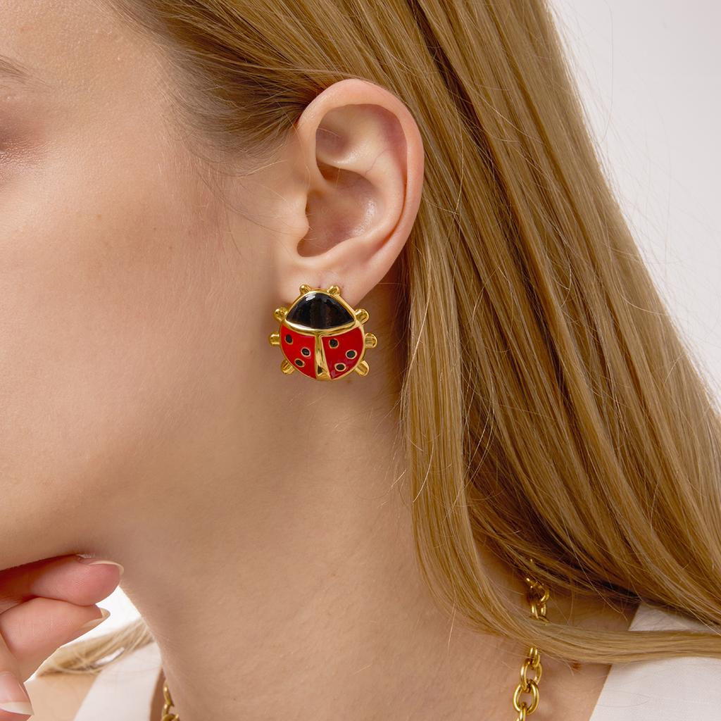 Серьги-гвоздики Youthway "Божья коровка" с масляным покрытием для женщин, серьги из нержавеющей стали с золотым покрытием, простые модные ювелирные изделия, подарок