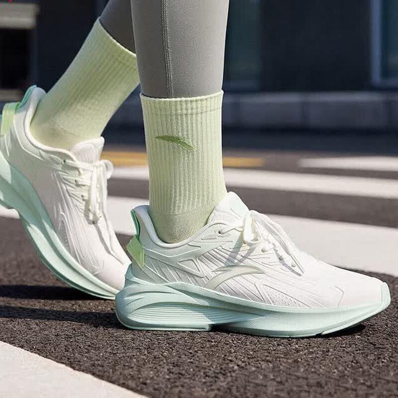 Anta Thorny 5 Women's Running Shoes