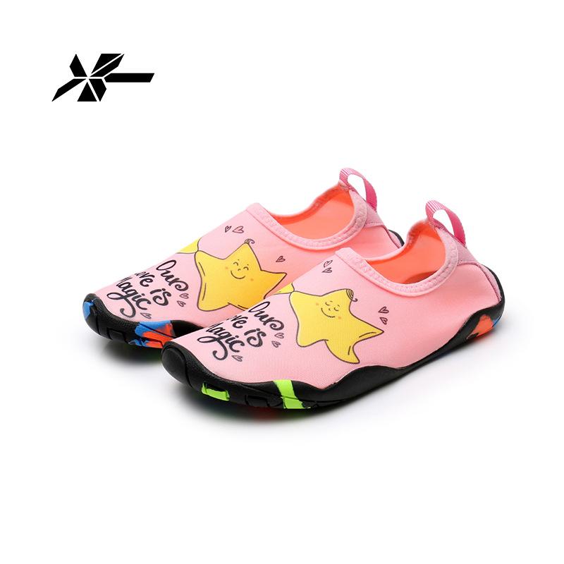 Детские ручьевые туфли пляжные туфли и носки wading shoes быстросохнущие дышащие для улицы пол дом кожа мягкое дно ловить море