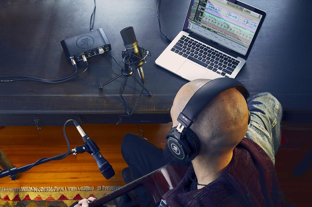 MACKIE Вокальный конденсаторный USB аудиоинтерфейс набор Producer Bundle микрофон, микрофон, наушники,