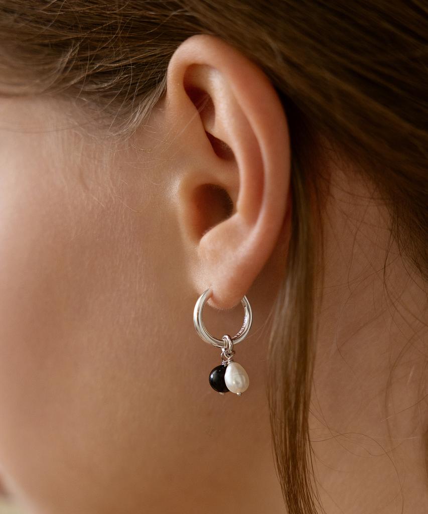 Серьги-кольца с подвесками из жемчуга и оникса Tatiana Ec3270