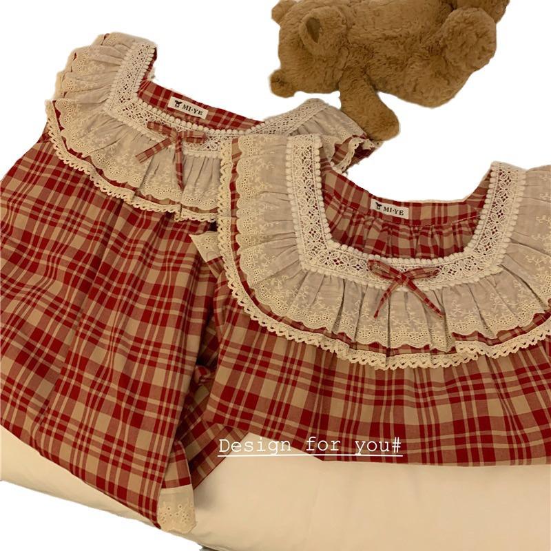 Korean-Style Red Plaid Cotton Nightgown with Lace Trim