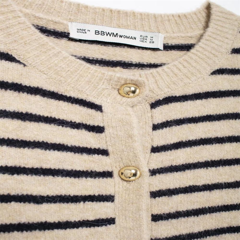 Женский вязаный кардиган с длинными рукавами и полосатым принтом на осень 2024 года