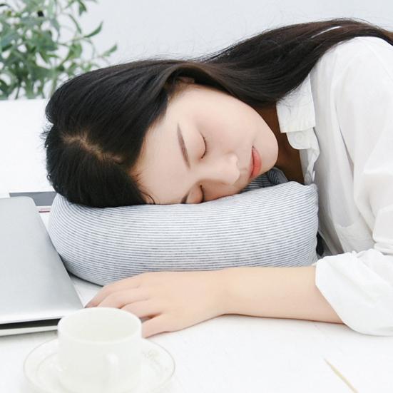 Дорожная подушка для поддержки шеи со скрытой молнией. Супермягкая дышащая регулируемая наполняемая U-образная дорожная подушка для шеи.