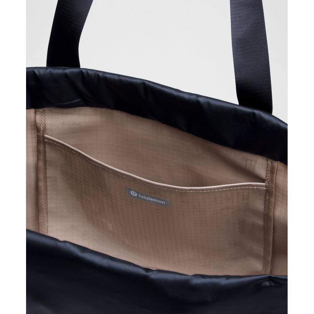 Lululemon Team Canada Ripstop Cinch Closure Tote Bag 20l Cpc Logo Rock Dust